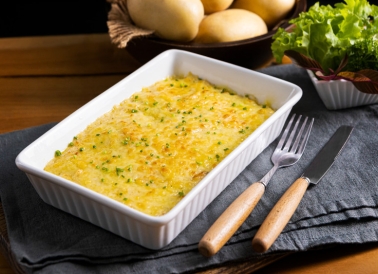 Baked Yellow Potatoes with Cheese