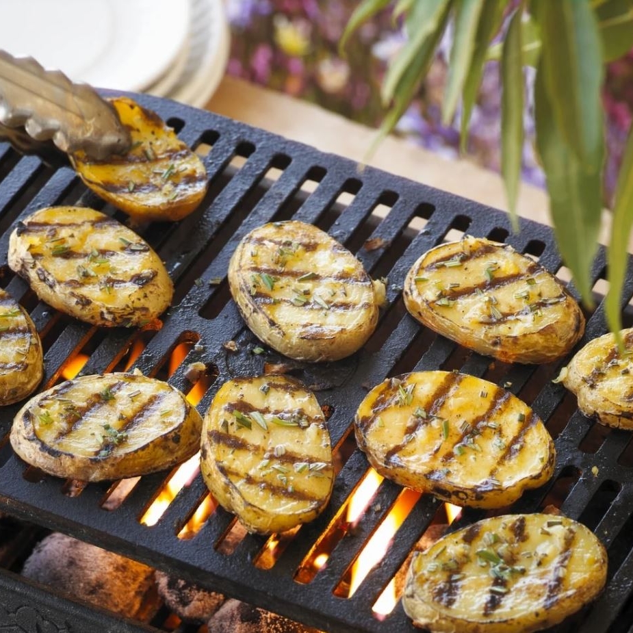 Grilled yellow potatoes