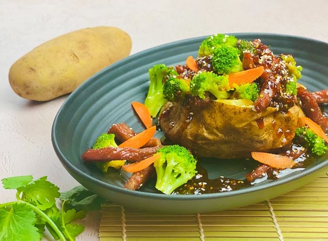 beef and broccoli baked potato